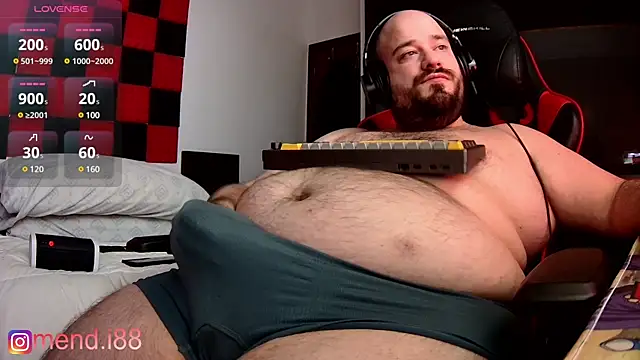 Snapshot of menditeta1 chatting on 03/15/25, 05:52 menditeta1 online show from 03/15/25, 05:52