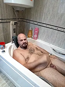 Snapshot of menditeta1 chatting on 10/08/25, 04:04 menditeta1 online show from 10/08/25, 04:04