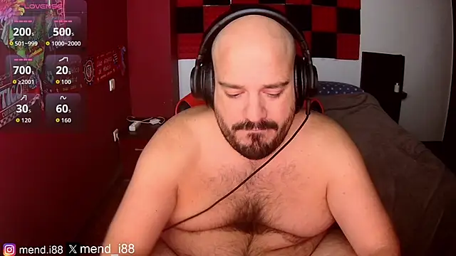 Snapshot of menditeta1 chatting on 10/10/25, 08:08 menditeta1 online show from 10/10/25, 08:08