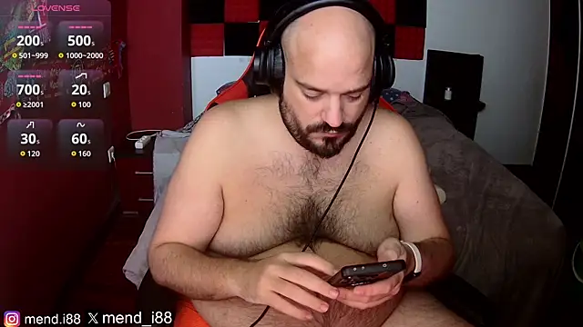 Snapshot of menditeta1 chatting on 10/16/25, 09:27 menditeta1 online show from 10/16/25, 09:27