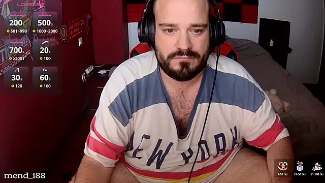 Snapshot of menditeta1 chatting on 10/27/25, 10:25 menditeta1 online show from 10/27/25, 10:25