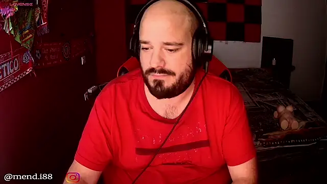 Snapshot of menditeta1 chatting on 11/02/25, 10:01 menditeta1 online show from 11/02/25, 10:01