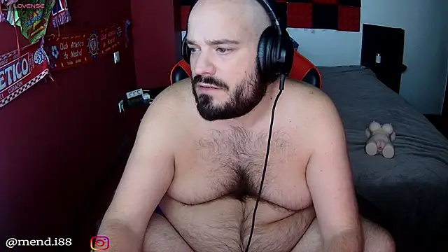 Snapshot of menditeta1 chatting on 11/05/25, 09:48 menditeta1 online show from 11/05/25, 09:48