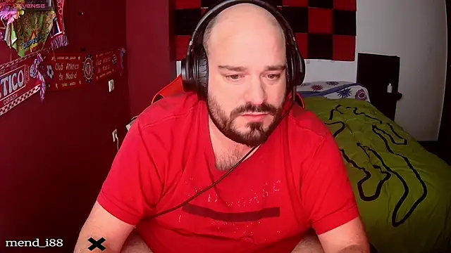 Snapshot of menditeta1 chatting on 12/17/25, 08:04 menditeta1 online show from 12/17/25, 08:04