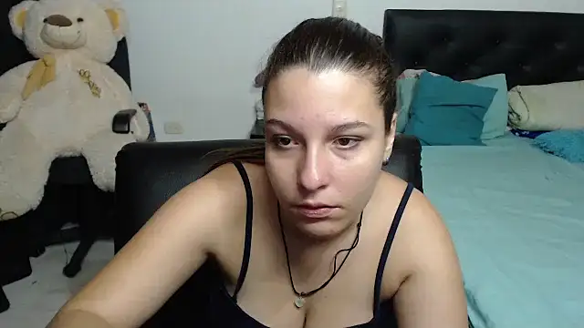Snapshot of alexia_87 chatting on 01/24/25, 03:22 alexia 87 online show from 01/24/25, 03:22