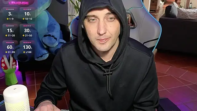 Snapshot of Gil_gamesh90 chatting on 01/09/26, 09:23 Gil gamesh90 online show from 01/09/26, 09:23