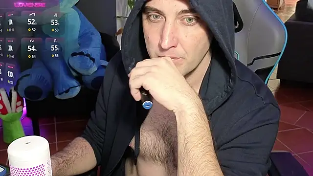 Snapshot of Gil_gamesh90 chatting on 01/13/26, 11:26 Gil gamesh90 online show from 01/13/26, 11:26