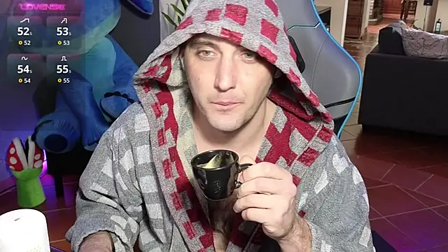 Snapshot of Gil_gamesh90 chatting on 01/15/26, 10:53 Gil gamesh90 online show from 01/15/26, 10:53