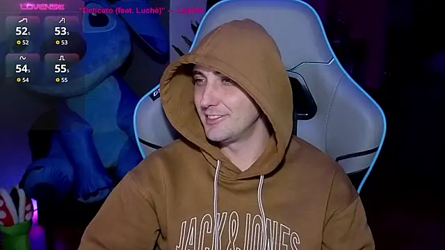 Snapshot of Gil_gamesh90 chatting on 02/11/26, 06:02 Gil gamesh90 online show from 02/11/26, 06:02