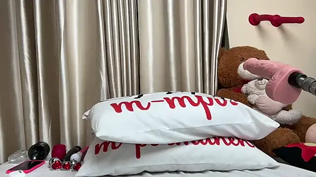 Snapshot of SexyAudreyFuck chatting on 11/21/25, 09:35 SexyAudreyFuck online show from 11/21/25, 09:35