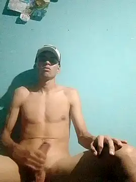 Snapshot of Denilgarri chatting on 11/02/25, 10:01 Denilgarri online show from 11/02/25, 10:01