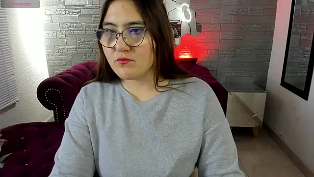 conniejames m online show from 10/02/25, 12:45