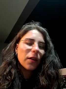 Snapshot of atenealovve_77 chatting on 11/15/25, 03:37 atenealovve 77 online show from 11/15/25, 03:37