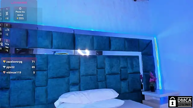 Venus velez  online show from 01/17/25, 04:36