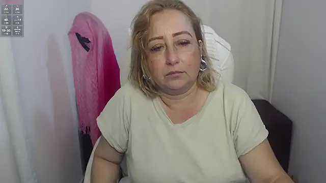 paiper halliwey online show from 02/15/25, 01:10