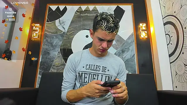 Snapshot of kai_borman chatting on 02/26/25, 12:36 kai borman online show from 02/26/25, 12:36