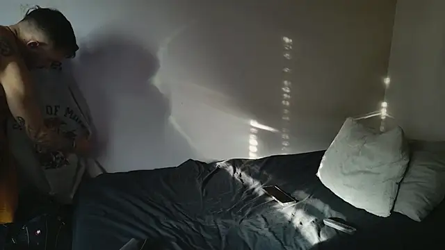 JackDesFeux online show from 02/05/25, 08:14