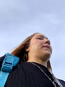 melody-dy online show from 10/29/25, 09:49