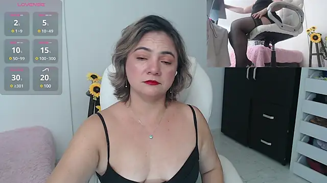 ana milf online show from 12/11/24, 02:52