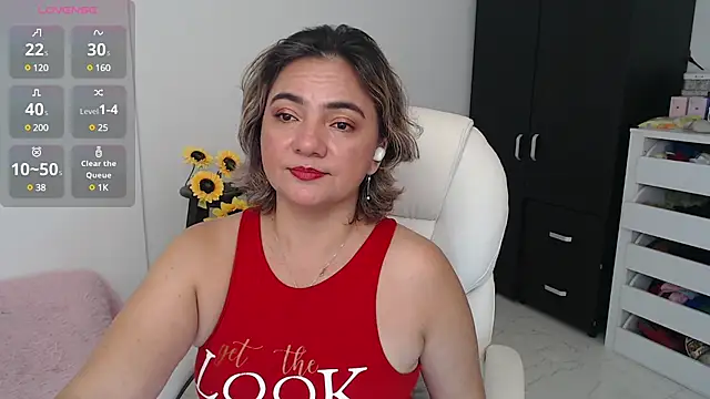 ana milf online show from 12/13/24, 01:26