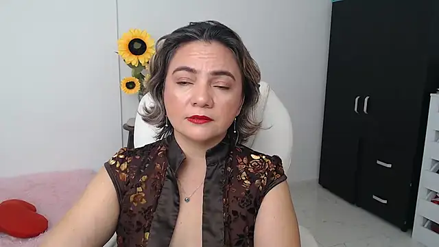 ana milf online show from 12/22/24, 03:55