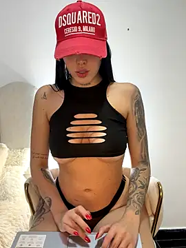 Manelik couper online show from 11/06/25, 01:06