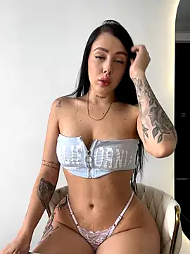 Manelik couper online show from 11/10/25, 05:01