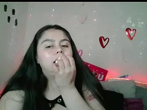 Snapshot of celestehot707rs chatting on 03/03/25, 12:04 celestehot707rs online show from 03/03/25, 12:04