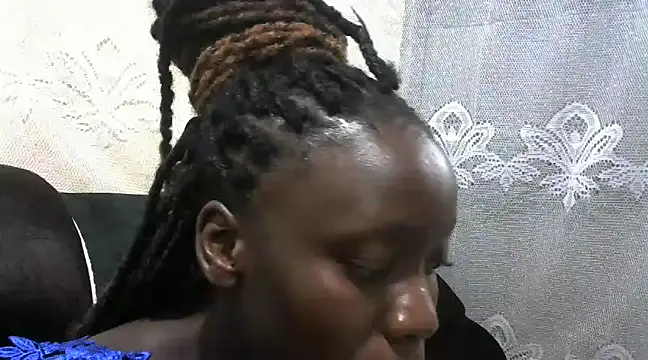 sexy butty  online show from 12/05/24, 04:01