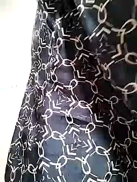 Mie610 online show from 12/16/24, 02:49