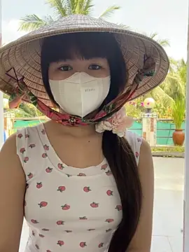 Snapshot of BabyThree_ chatting on 01/27/25, 08:18 BabyThree online show from 01/27/25, 08:18