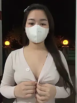 Snapshot of BabyThree_ chatting on 01/28/25, 02:21 BabyThree online show from 01/28/25, 02:21