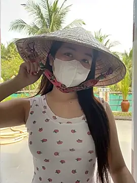 Snapshot of BabyThree_ chatting on 02/10/25, 08:09 BabyThree online show from 02/10/25, 08:09