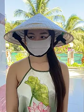 Snapshot of BabyThree_ chatting on 02/27/25, 08:06 BabyThree online show from 02/27/25, 08:06