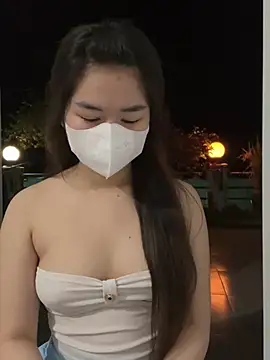 Snapshot of BabyThree_ chatting on 03/02/25, 01:49 BabyThree online show from 03/02/25, 01:49