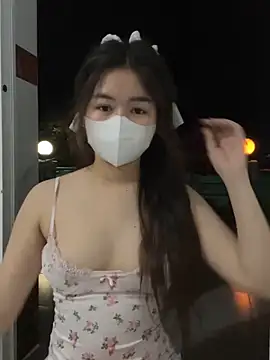 Snapshot of BabyThree_ chatting on 03/08/25, 02:30 BabyThree online show from 03/08/25, 02:30