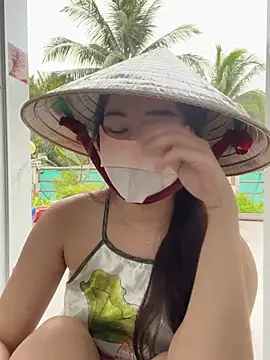 Snapshot of BabyThree_ chatting on 03/09/25, 02:32 BabyThree online show from 03/09/25, 02:32