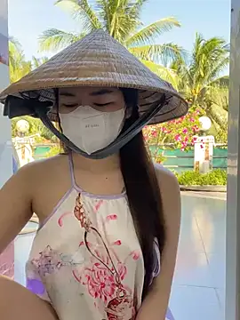 Snapshot of BabyThree_ chatting on 03/14/25, 08:42 BabyThree online show from 03/14/25, 08:42