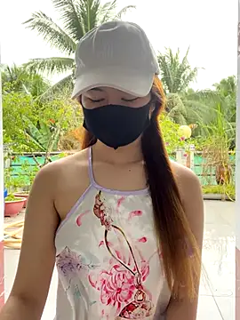 Snapshot of BabyThree_ chatting on 09/14/25, 08:35 BabyThree online show from 09/14/25, 08:35