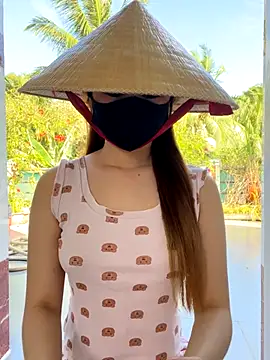 Snapshot of BabyThree_ chatting on 09/25/25, 08:29 BabyThree online show from 09/25/25, 08:29