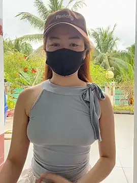 Snapshot of BabyThree_ chatting on 09/27/25, 09:25 BabyThree online show from 09/27/25, 09:25