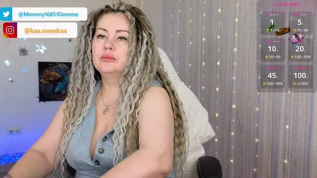 Snapshot of misskaassandraa chatting on 12/31/24, 10:58 misskaassandraa online show from 12/31/24, 10:58