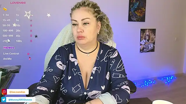 Snapshot of misskaassandraa chatting on 01/28/25, 01:59 misskaassandraa online show from 01/28/25, 01:59