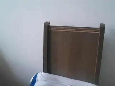 Snapshot of titssmall123 chatting on 12/27/24, 01:18 titssmall123 online show from 12/27/24, 01:18