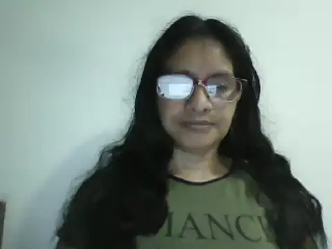 Snapshot of titssmall123 chatting on 03/16/25, 11:36 titssmall123 online show from 03/16/25, 11:36