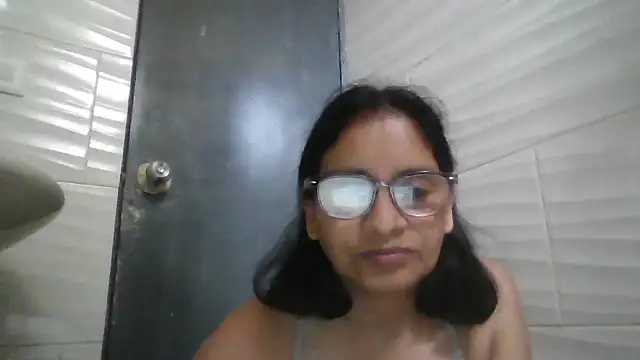 titssmall123 online show from 11/26/25, 07:59