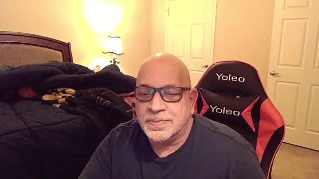 Snapshot of --JimmyJamzs-- chatting on 12/02/24, 02:19 --JimmyJamzs-- online show from 12/02/24, 02:19