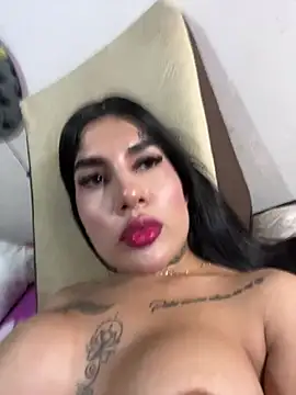 saragill323 online show from 02/23/25, 01:24