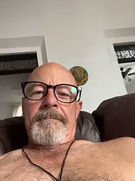 Snapshot of NOLAKINKYTYOP22 chatting on 02/15/25, 03:06 NOLAKINKYTYOP22 online show from 02/15/25, 03:06