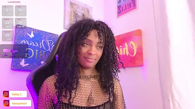 Snapshot of Heily_Fox chatting on 02/02/25, 10:13 Heily Fox online show from 02/02/25, 10:13